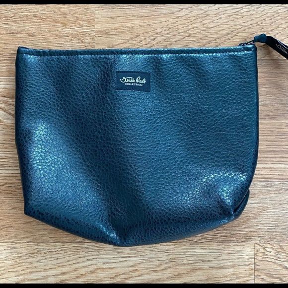 $6 🌸 Madison Handbags ~ Trish Rost Collection ~ Black ~ Cosmetics Bag - Picture 5 of 6